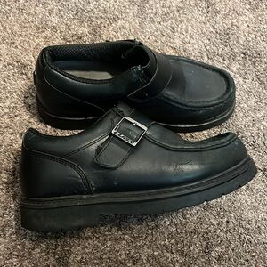 Lugz leather strap buckle shoes